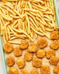 6 Chicken Nuggets with Fries